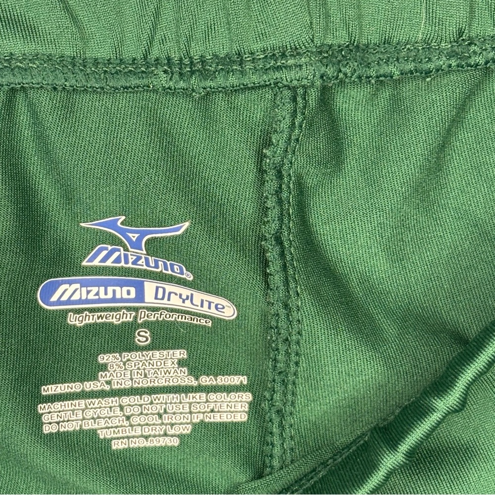 Mizuno Green Spandex‎ Volleyball Shorts Workout Sz S Small Training Sports NWOT - Picture 3 of 3